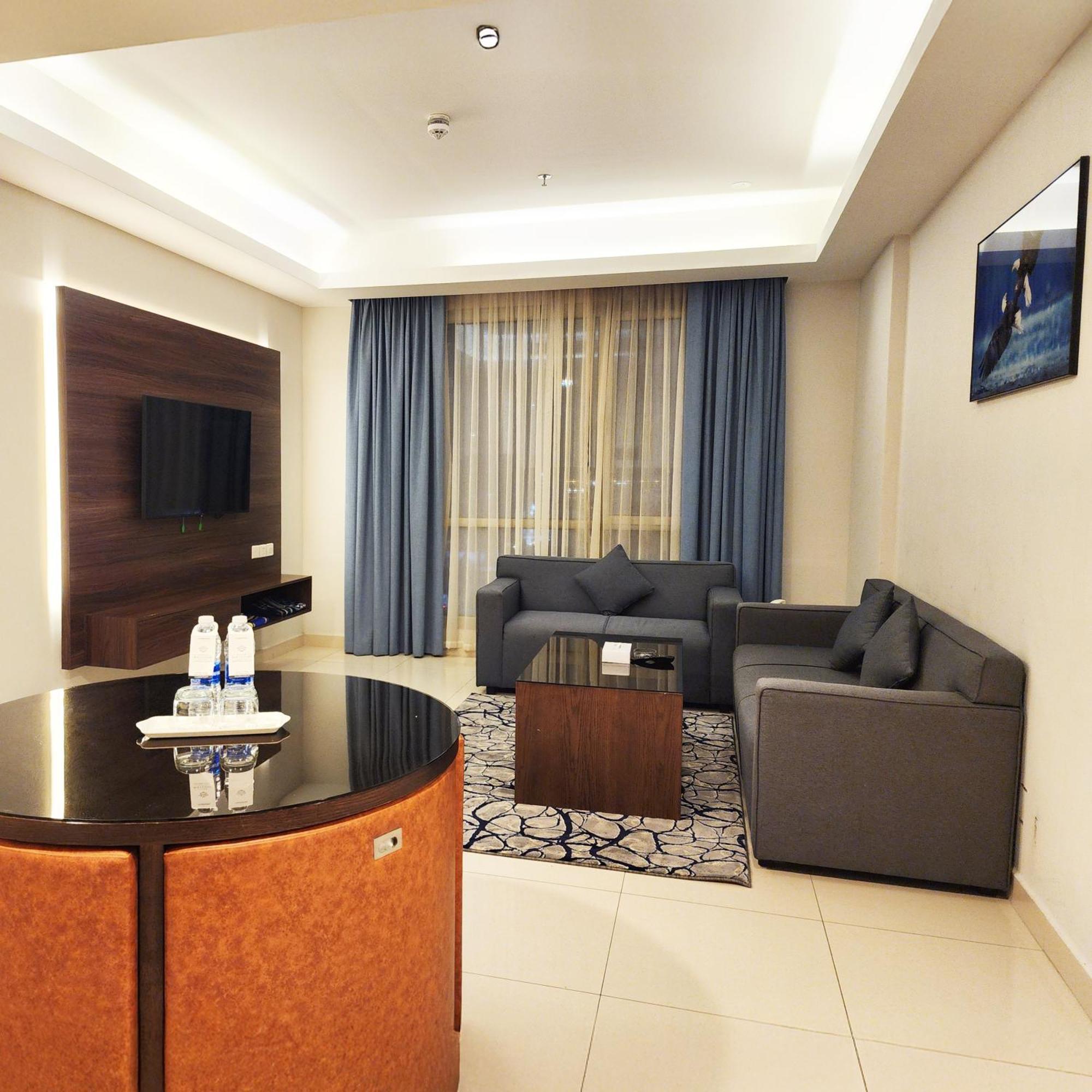 Juffair Boulevard Hotel & Suites Manama Exterior foto